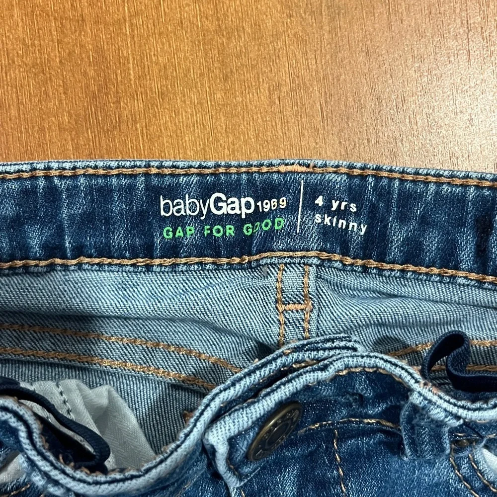 Baby GAP Blue Skinny Jeans in Blue, size 4 years